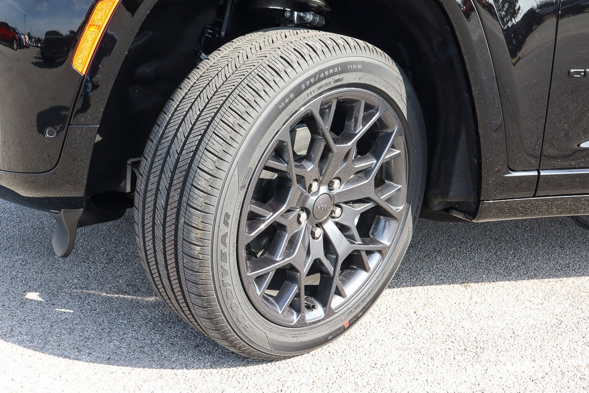 2026 Jeep Grand Cherokee L Summit 4x4