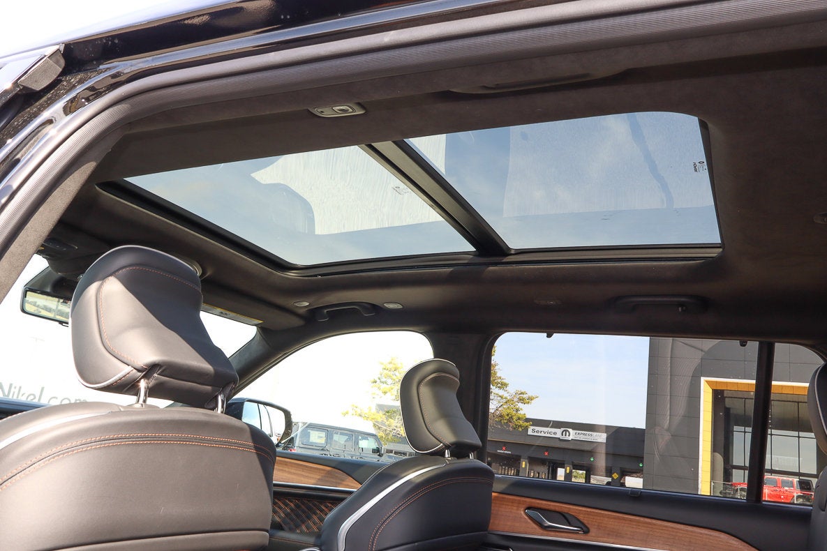 2026 Jeep Grand Cherokee L Summit 4x4