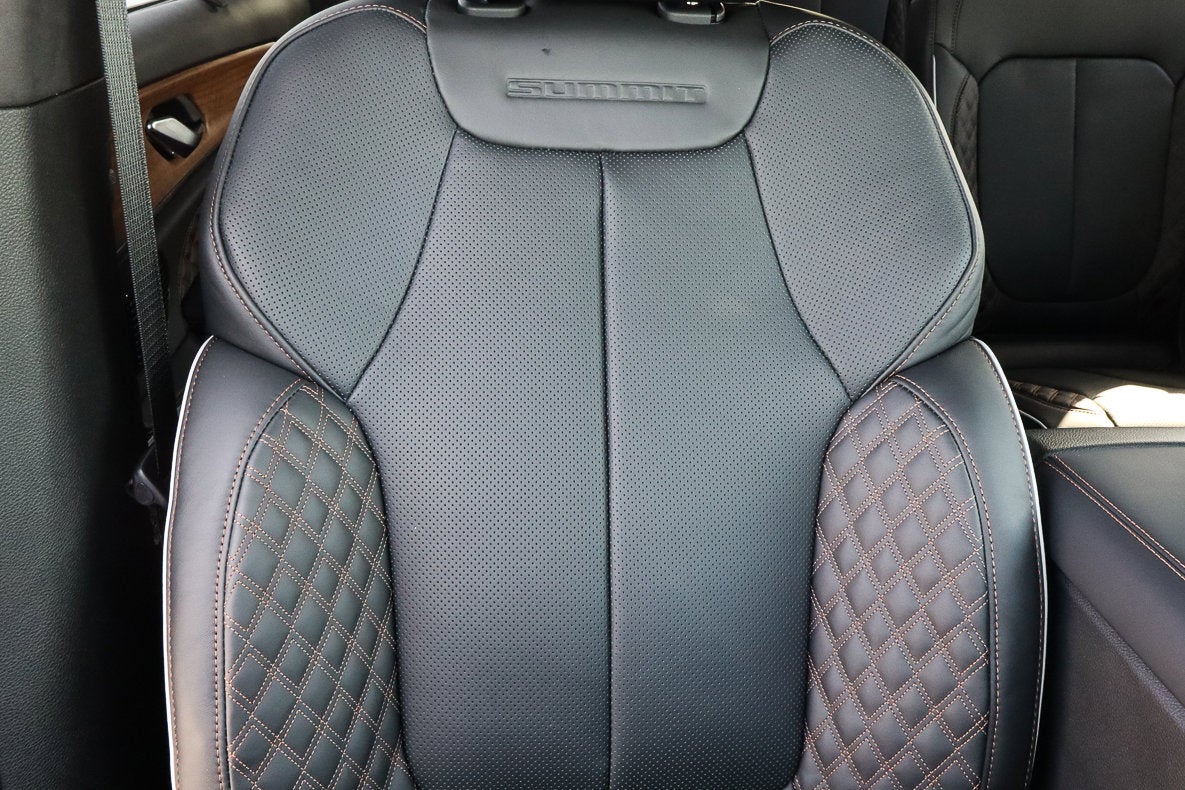 2026 Jeep Grand Cherokee L Summit 4x4