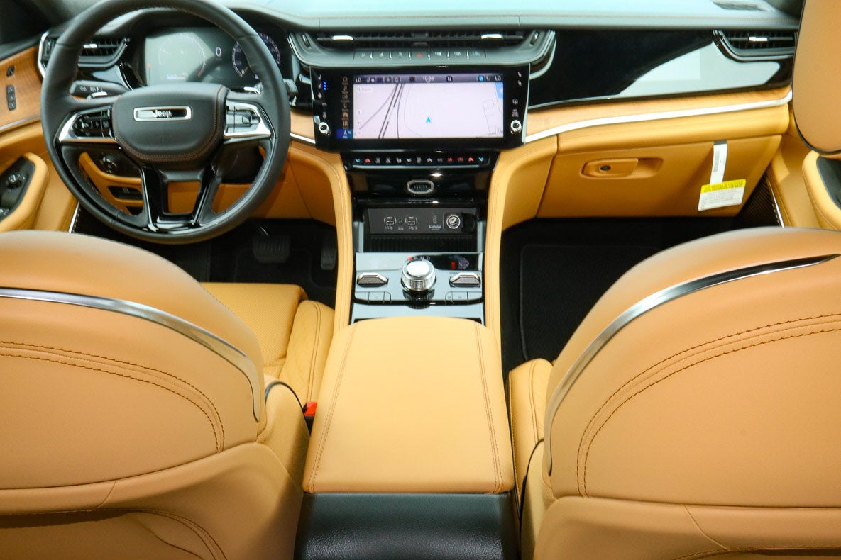 2026 Jeep Grand Cherokee L Summit 4x4