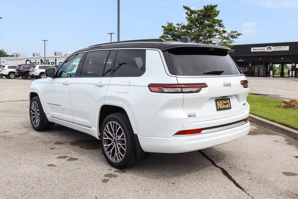2026 Jeep Grand Cherokee L Summit 4x4