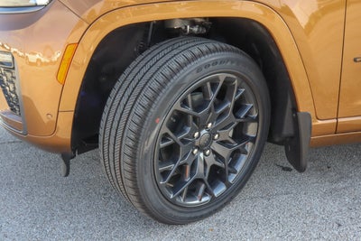 2026 Jeep Grand Cherokee L Summit 4x4