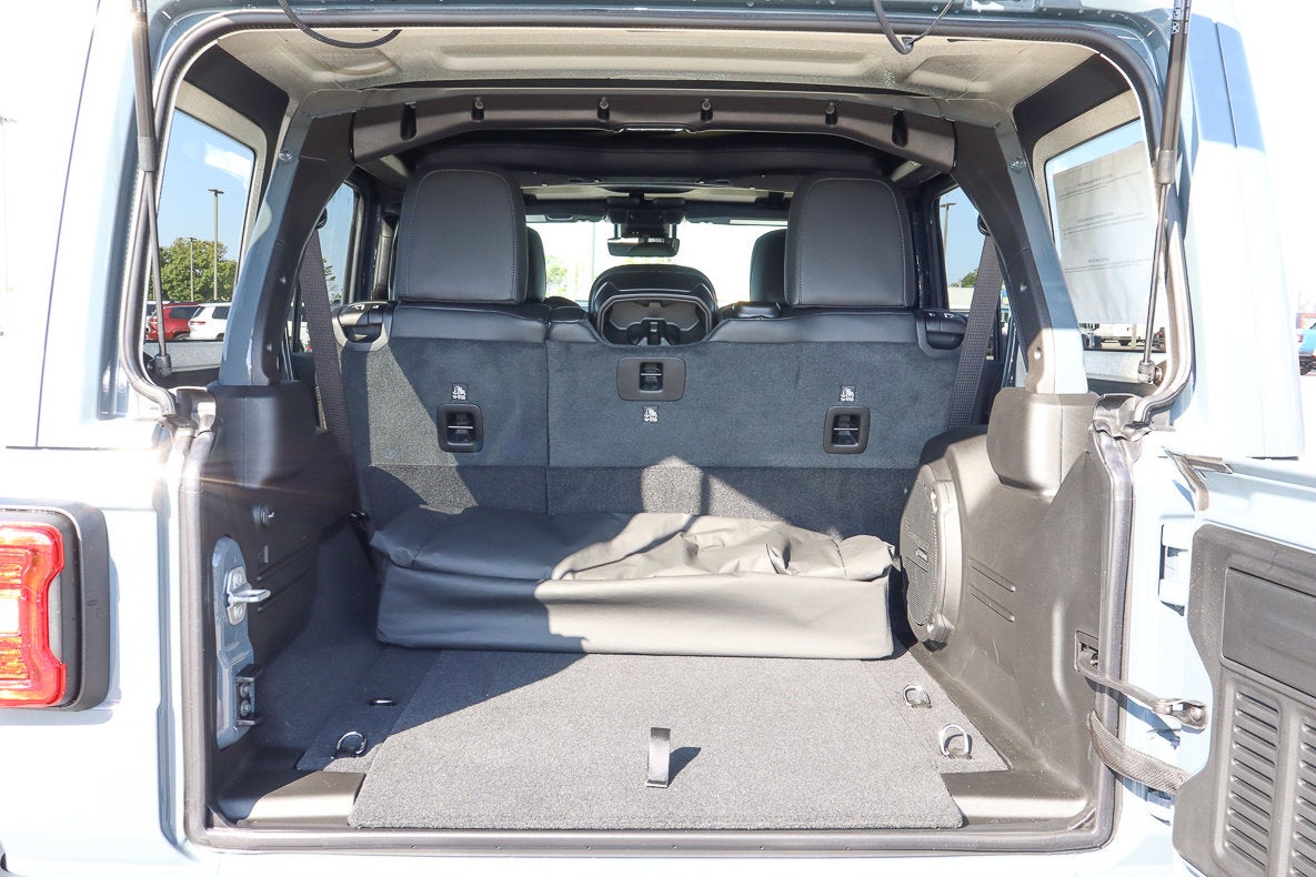 2025 Jeep Wrangler Rubicon X