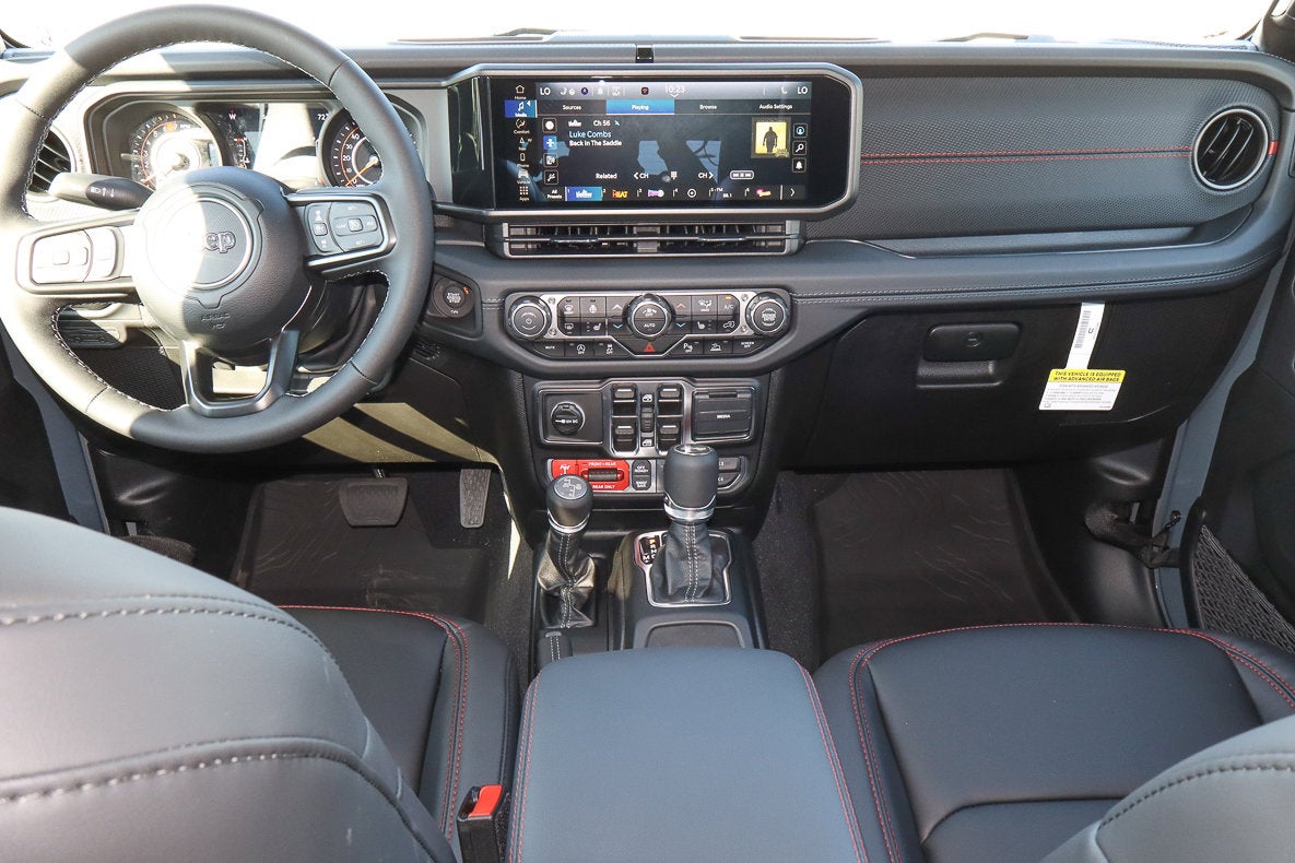 2025 Jeep Wrangler Rubicon X