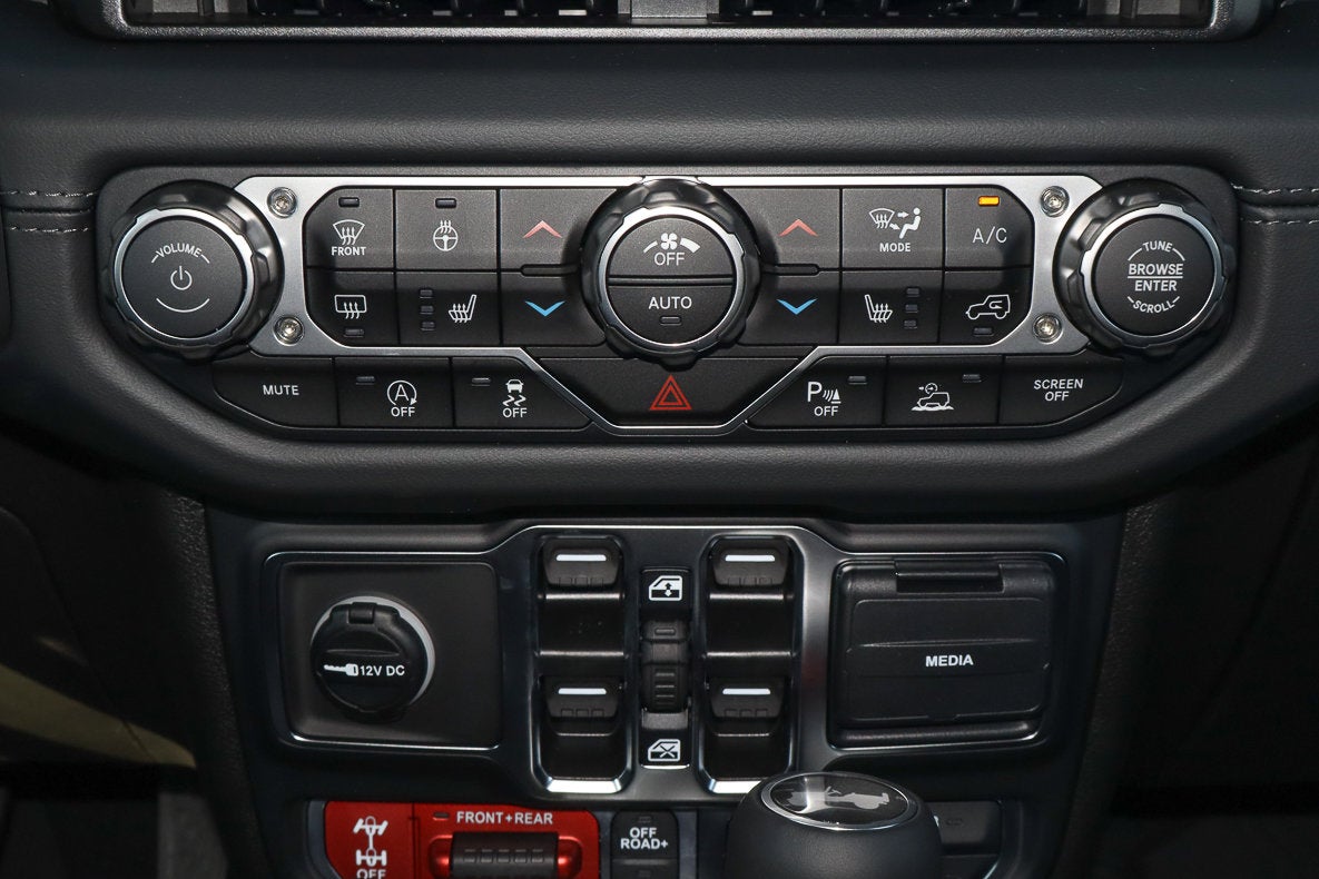 2025 Jeep Wrangler Rubicon X