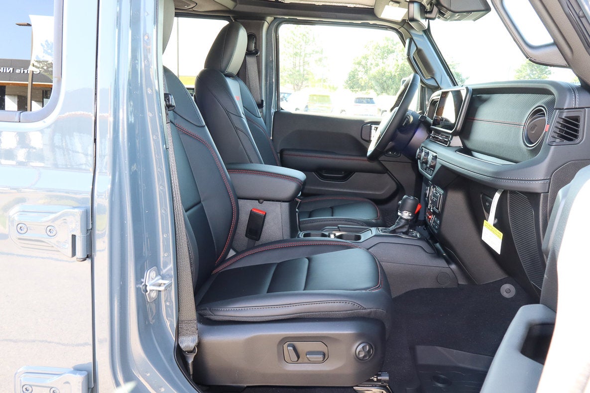 2025 Jeep Wrangler Rubicon X