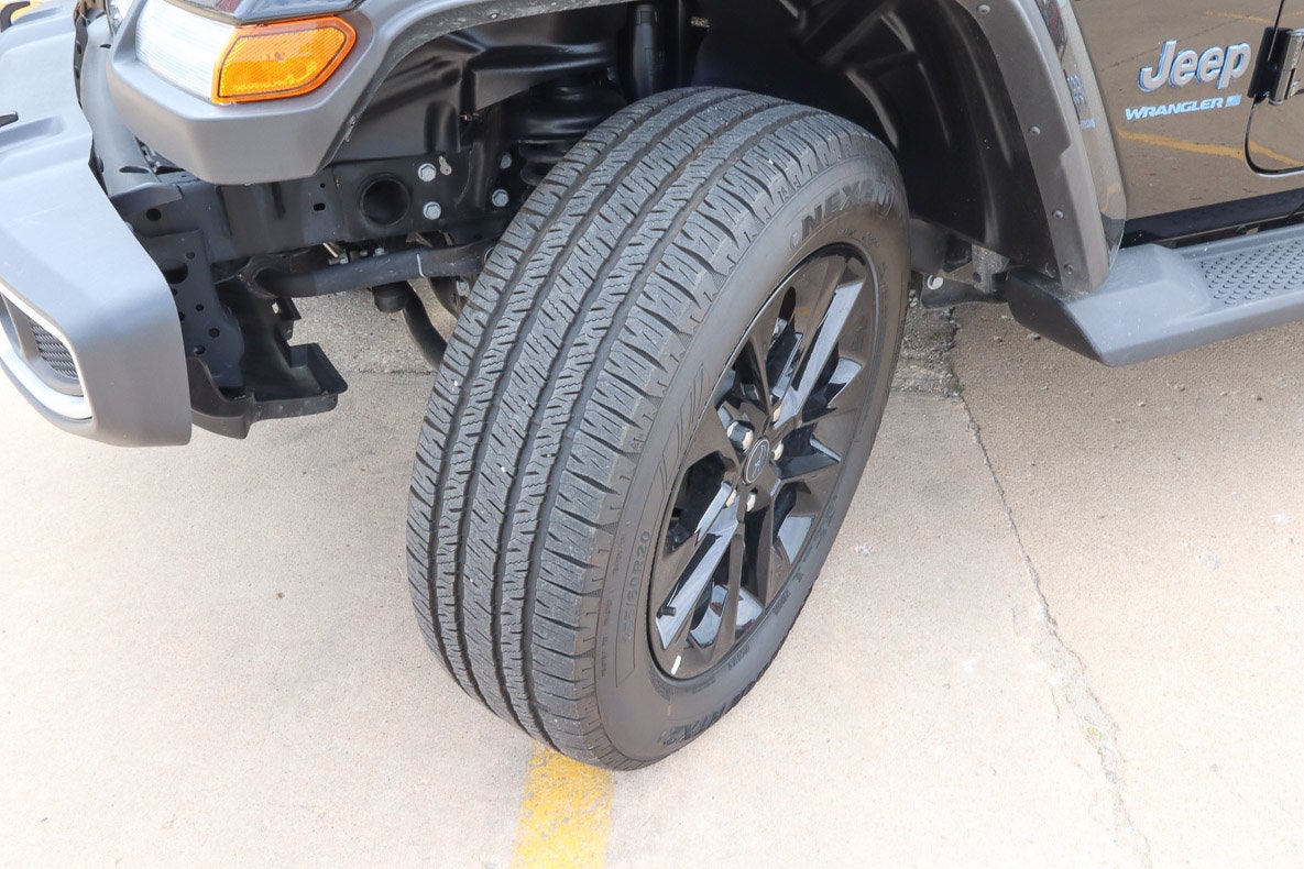 2025 Jeep Wrangler 4xe Sahara 4x4