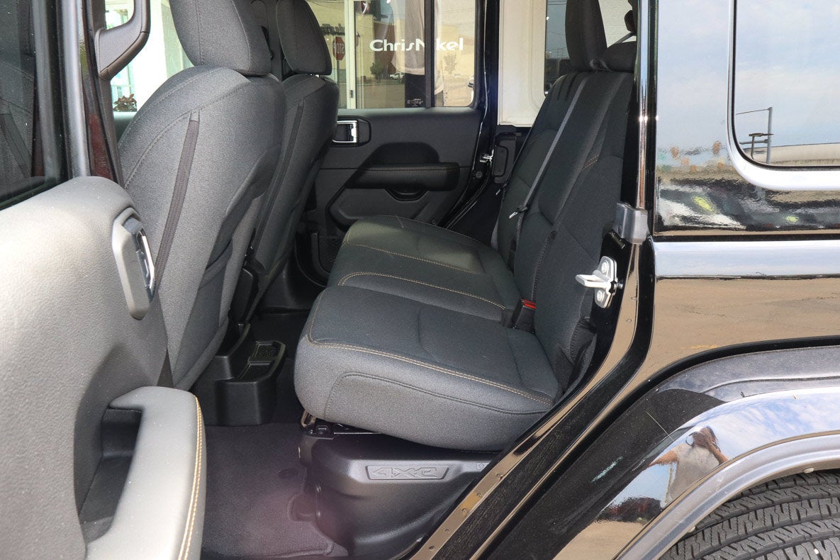 2025 Jeep Wrangler 4xe Sahara 4x4
