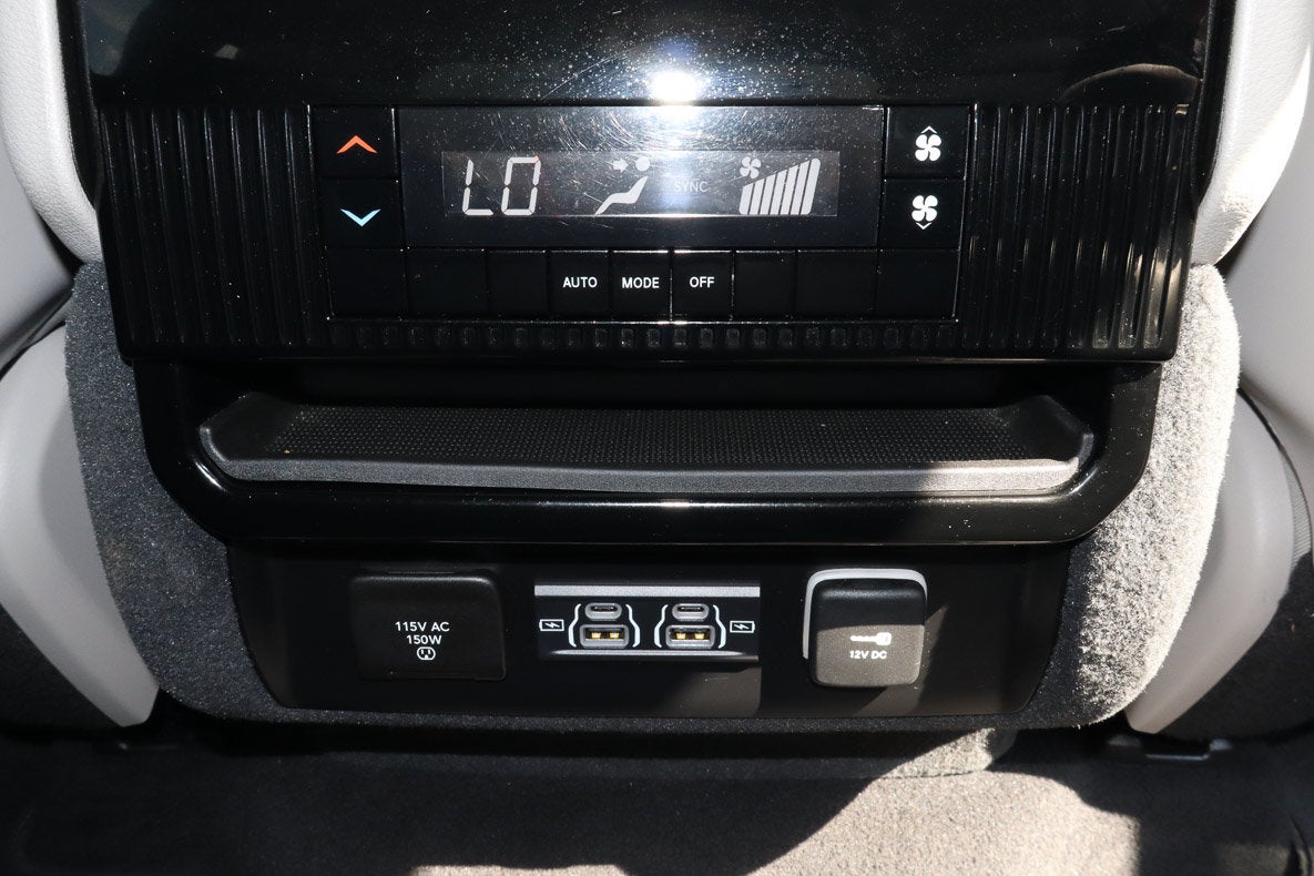 2024 Jeep Wagoneer L Series II 4x4