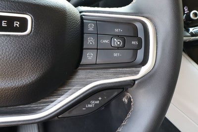 2024 Jeep Wagoneer L Series II 4x4