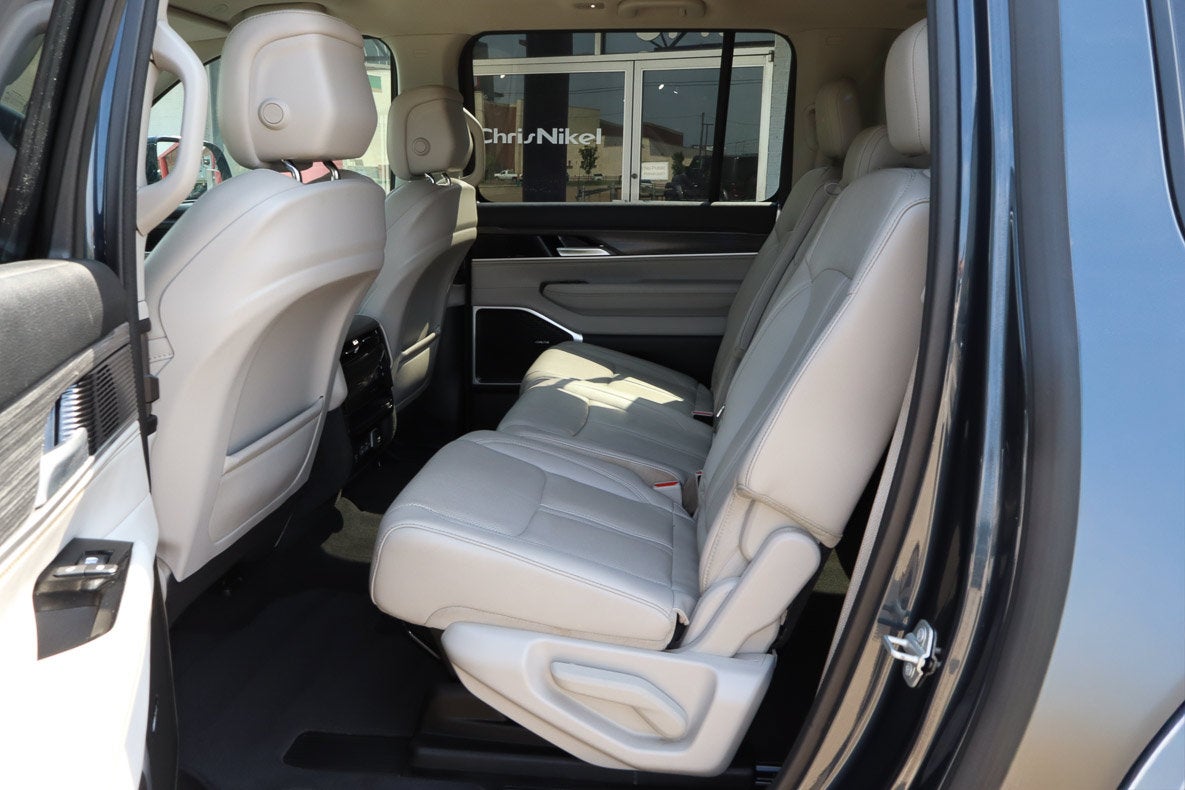 2024 Jeep Wagoneer L Series II 4x4