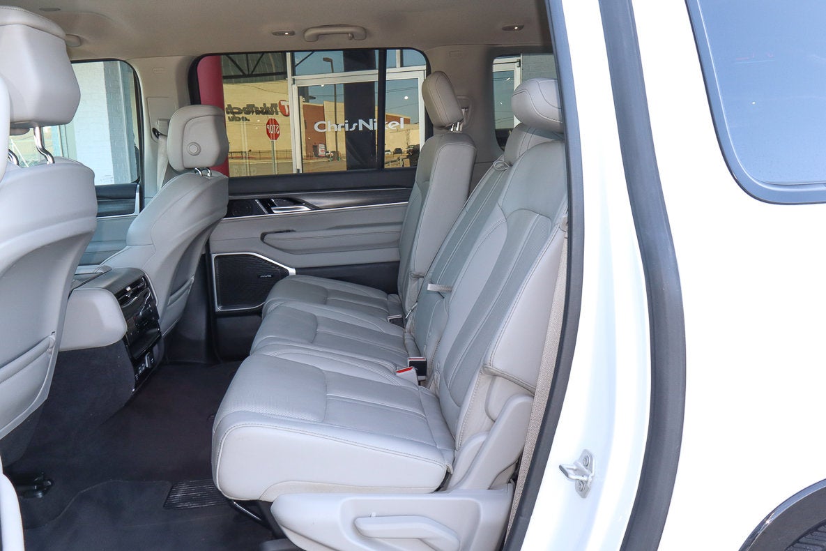 2024 Jeep Wagoneer L Series II