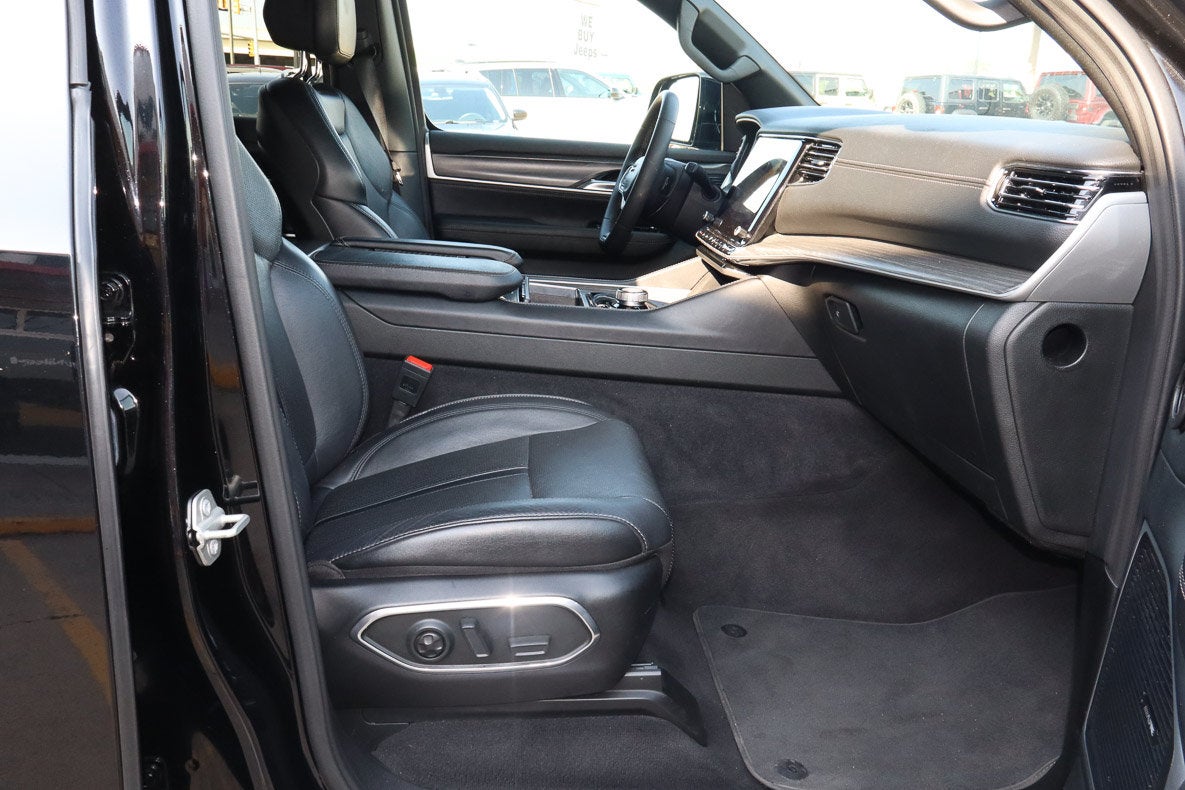 2024 Jeep Wagoneer L Series II 4x4