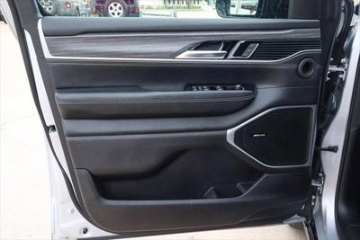 2023 Jeep Wagoneer L Series II 4x4