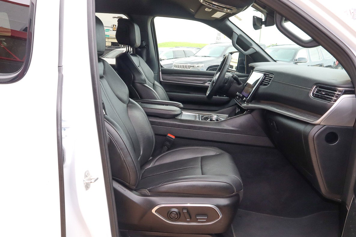 2023 Jeep Wagoneer L Series II