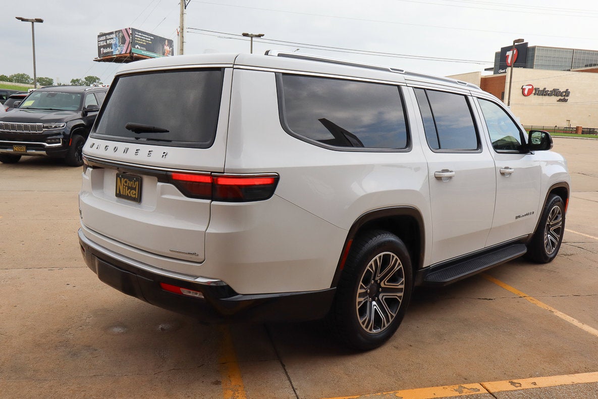 2023 Jeep Wagoneer L Series II