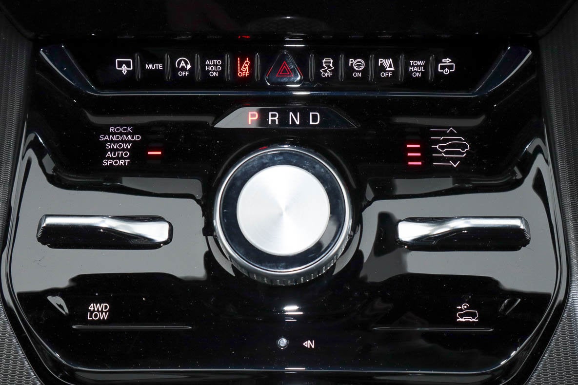 2024 Jeep Grand Wagoneer L Series II