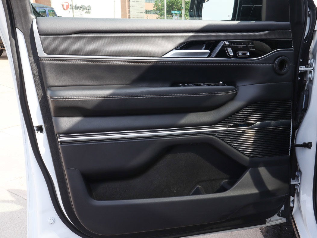 2024 Jeep Grand Wagoneer L Series II 4x4