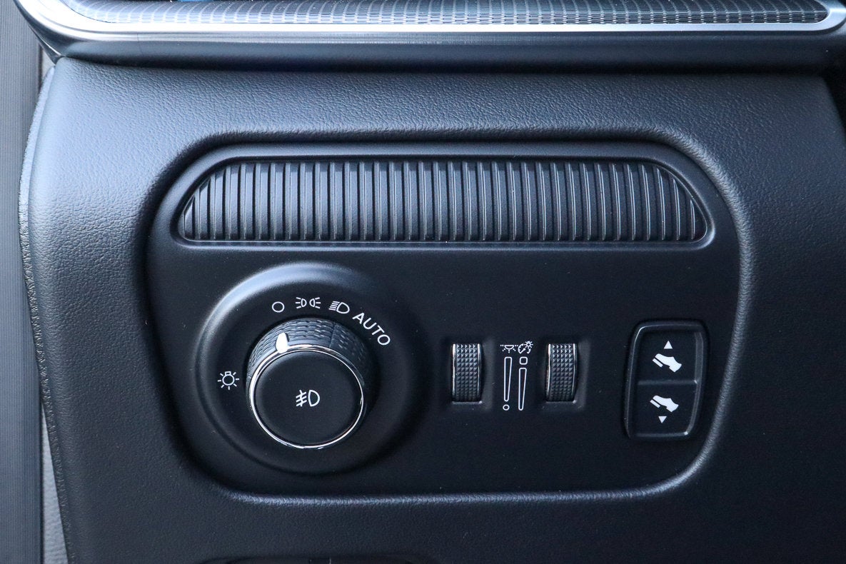 2024 Jeep Grand Wagoneer L Series III Obsidian 4x4