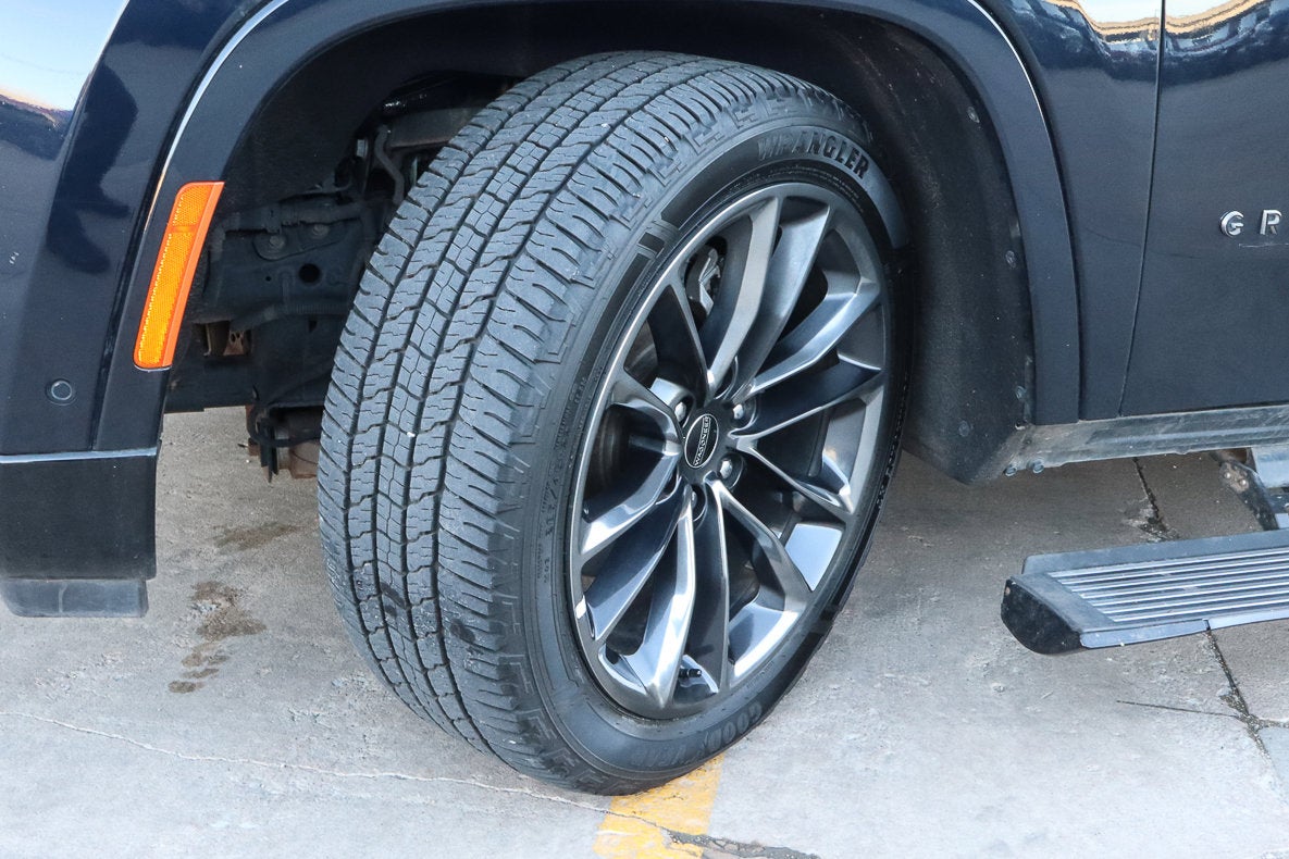 2024 Jeep Grand Wagoneer L Series III Obsidian 4x4