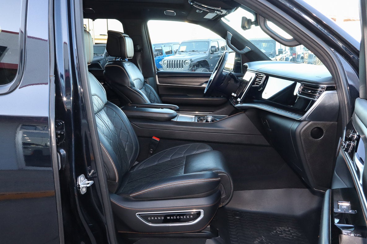 2024 Jeep Grand Wagoneer L Series III Obsidian 4x4