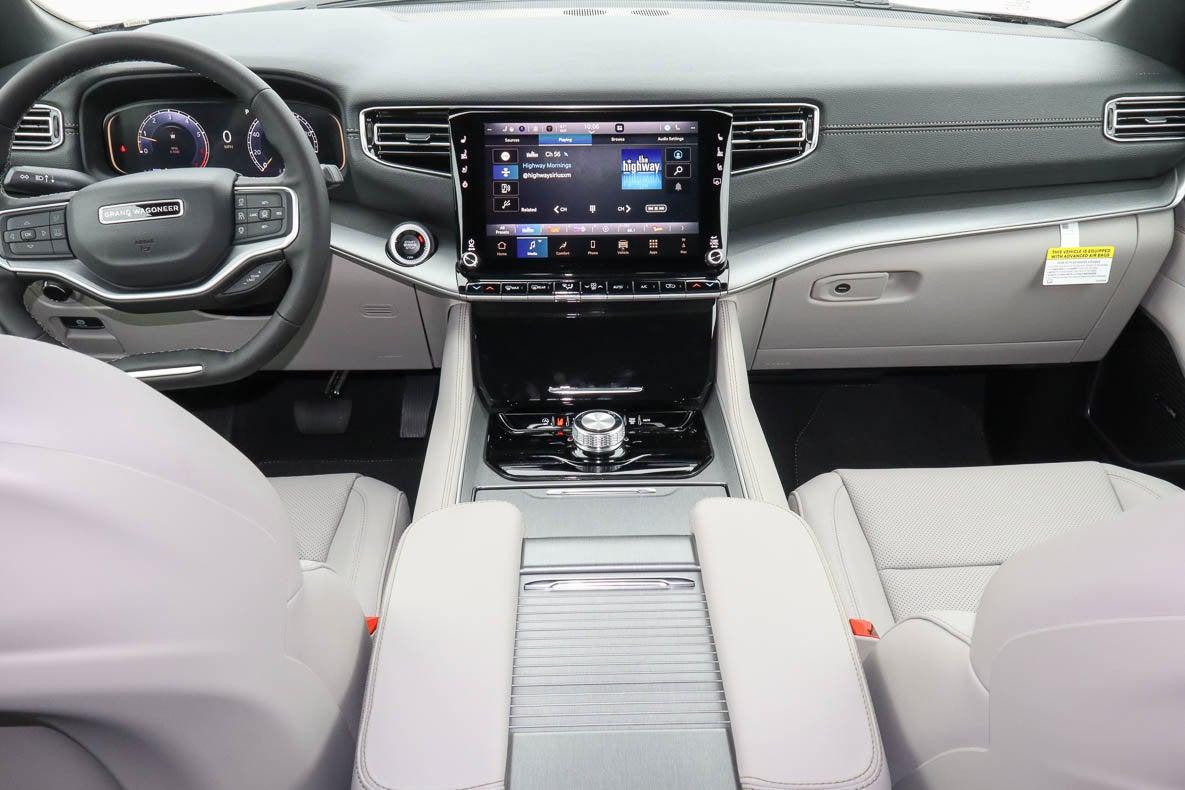 2026 Jeep Grand Wagoneer 4x2