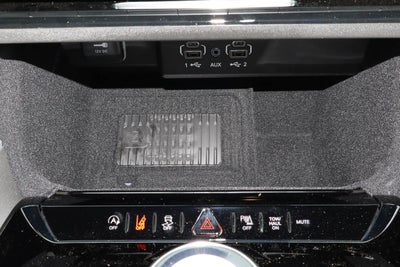 2026 Jeep Grand Wagoneer 4x2