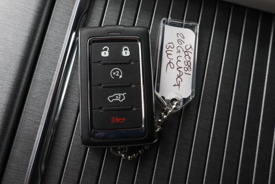 2026 Jeep Grand Wagoneer 4x2