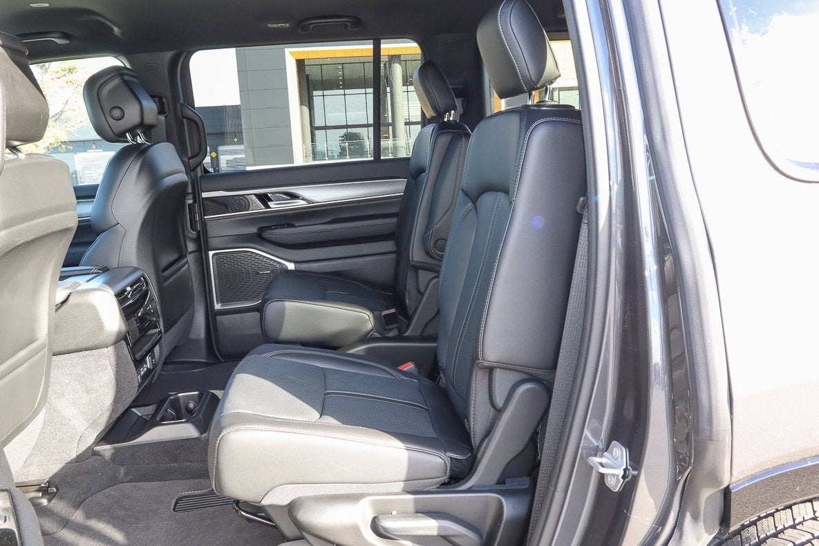 2026 Jeep Grand Wagoneer 4x4