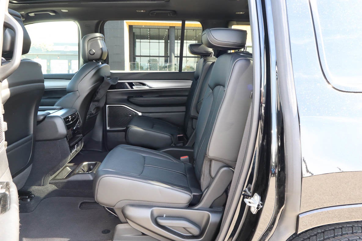 2026 Jeep Grand Wagoneer Upland 4x4