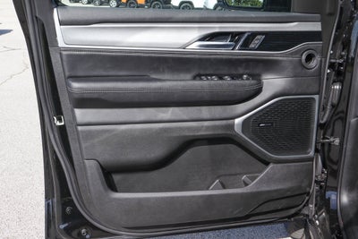 2026 Jeep Grand Wagoneer Upland 4x4