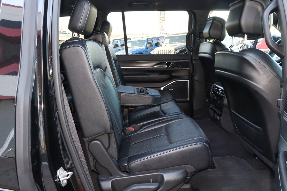 2024 Jeep Wagoneer Series II