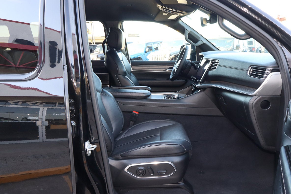 2024 Jeep Wagoneer Series II