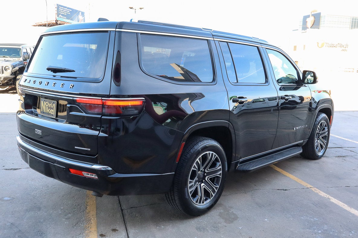 2024 Jeep Wagoneer Series II