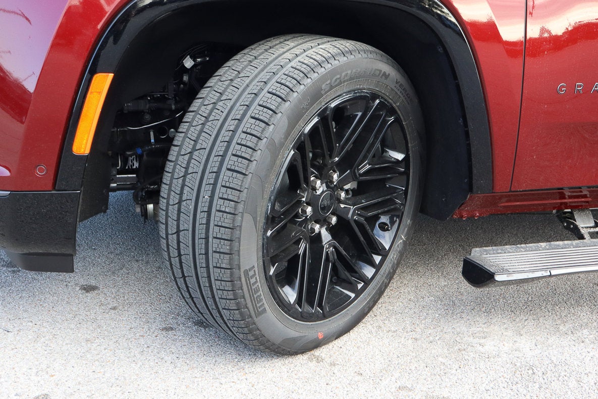 2026 Jeep Grand Wagoneer Limited Reserve