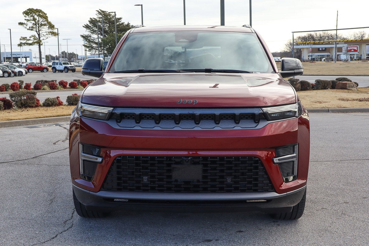 2026 Jeep Grand Wagoneer Limited Reserve
