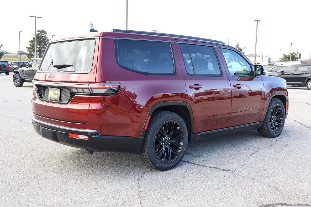 2026 Jeep Grand Wagoneer Limited Reserve