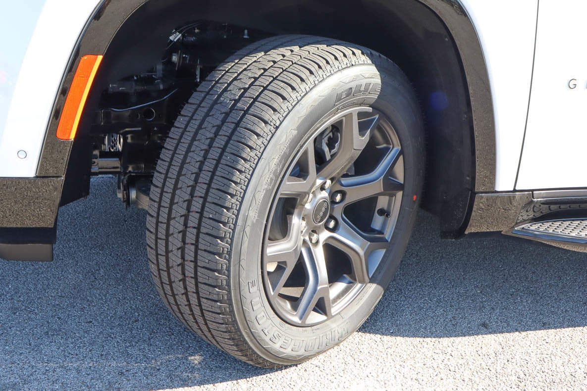 2026 Jeep Grand Wagoneer Limited Altitude 4x4