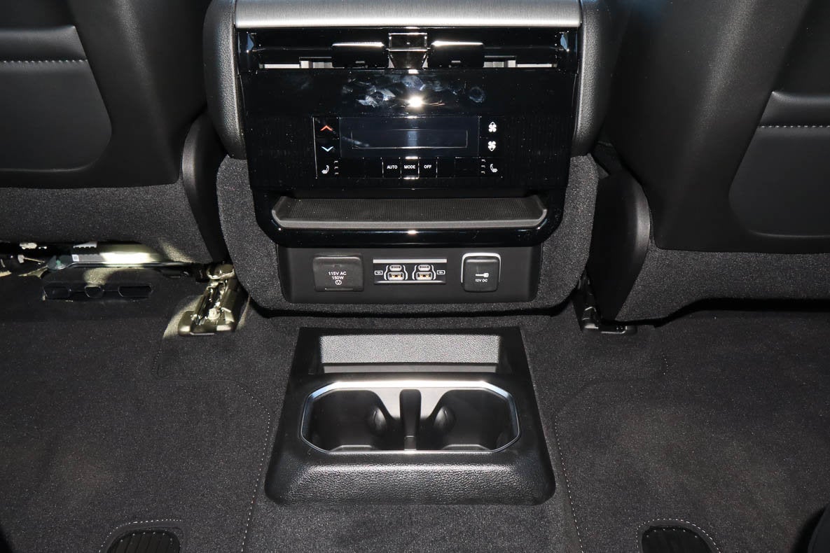 2026 Jeep Grand Wagoneer Limited Altitude 4x4