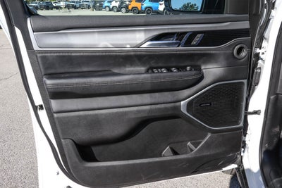 2026 Jeep Grand Wagoneer Limited Altitude 4x4