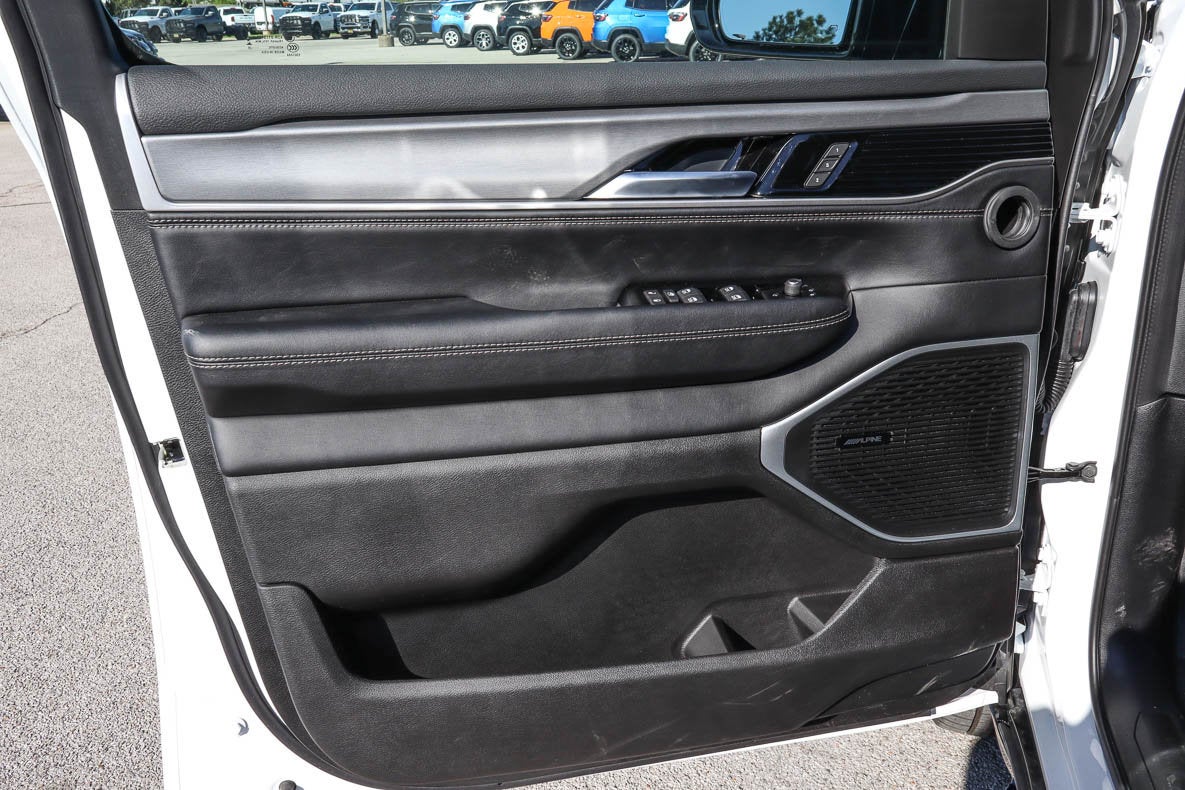 2026 Jeep Grand Wagoneer Limited Altitude 4x4