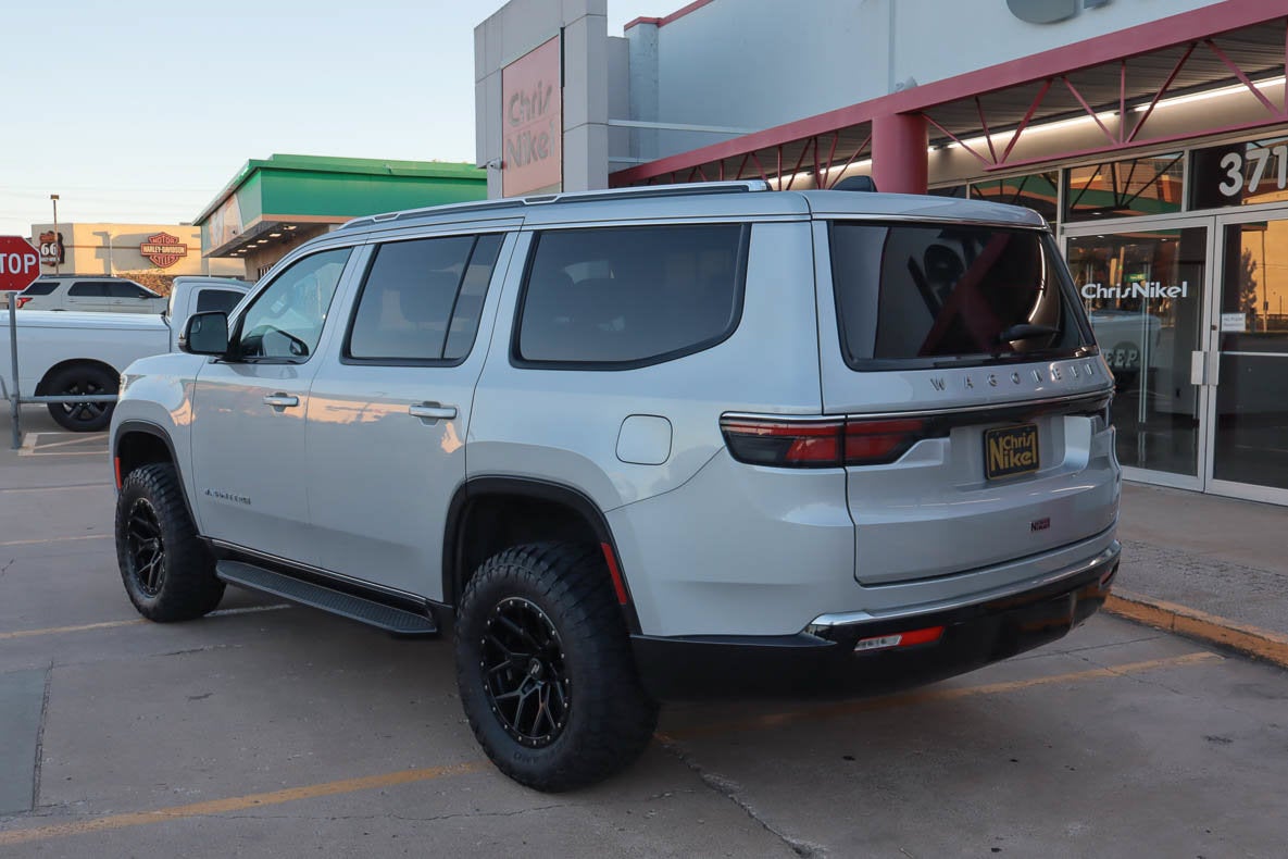 2024 Jeep Wagoneer Series II 4x4