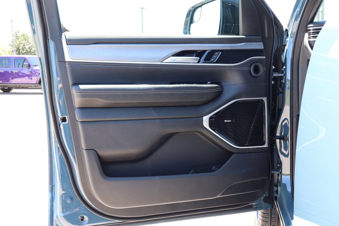 2026 Jeep Grand Wagoneer Limited Reserve 4x4