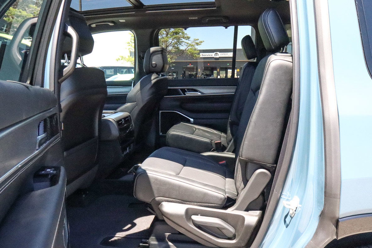 2026 Jeep Grand Wagoneer Limited Reserve 4x4