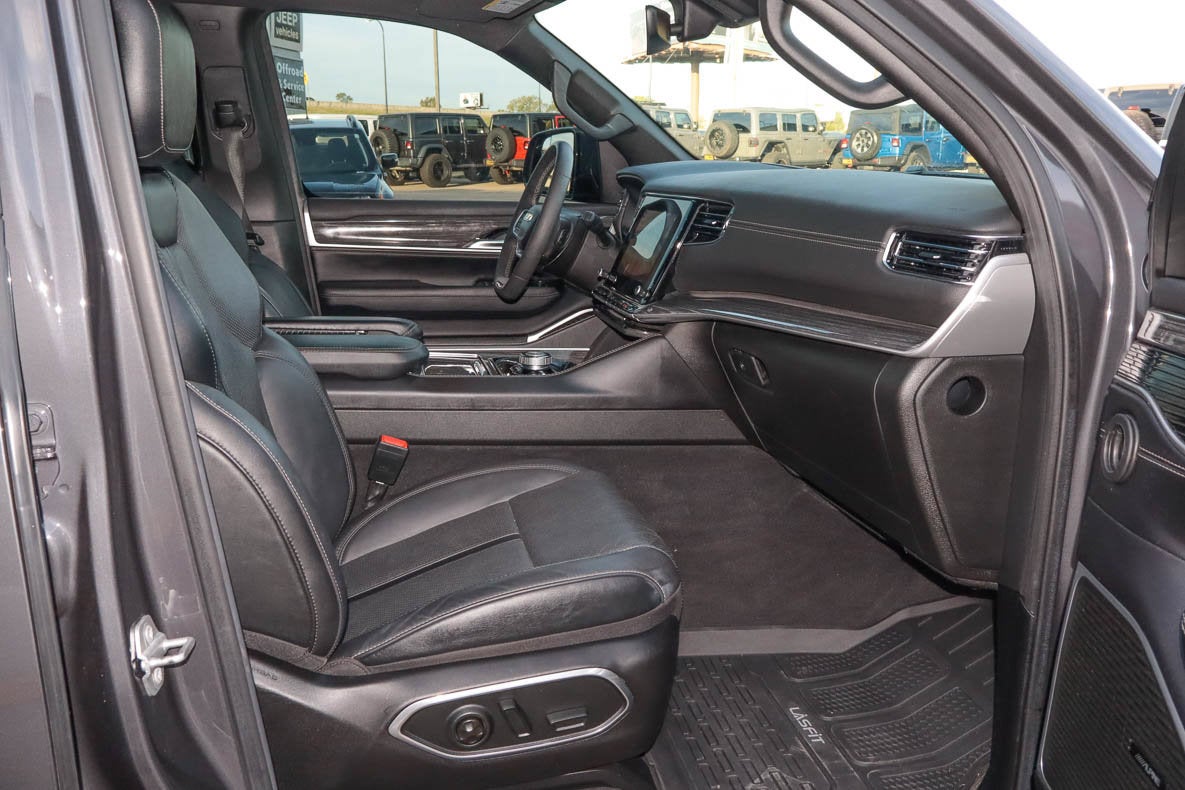 2022 Jeep Wagoneer Series II 4x4