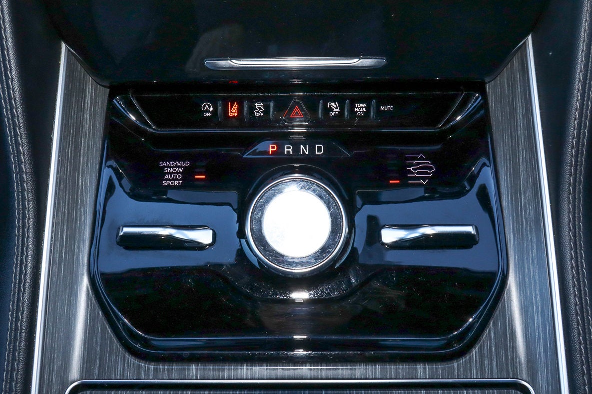 2024 Jeep Wagoneer Series III