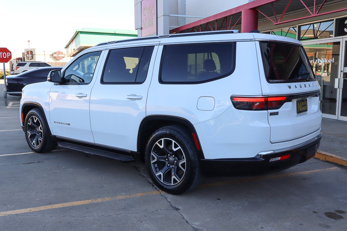 2024 Jeep Wagoneer Series III