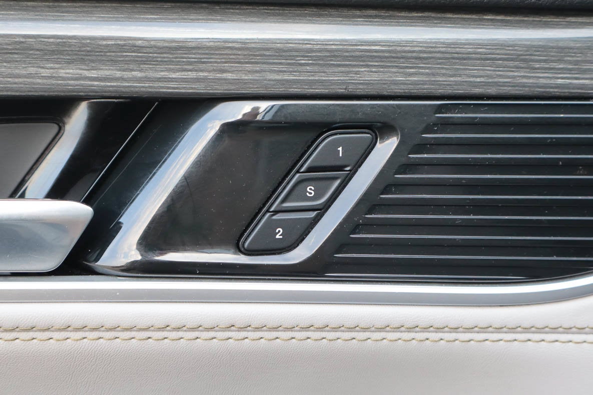 2022 Jeep Wagoneer Series III 4x4