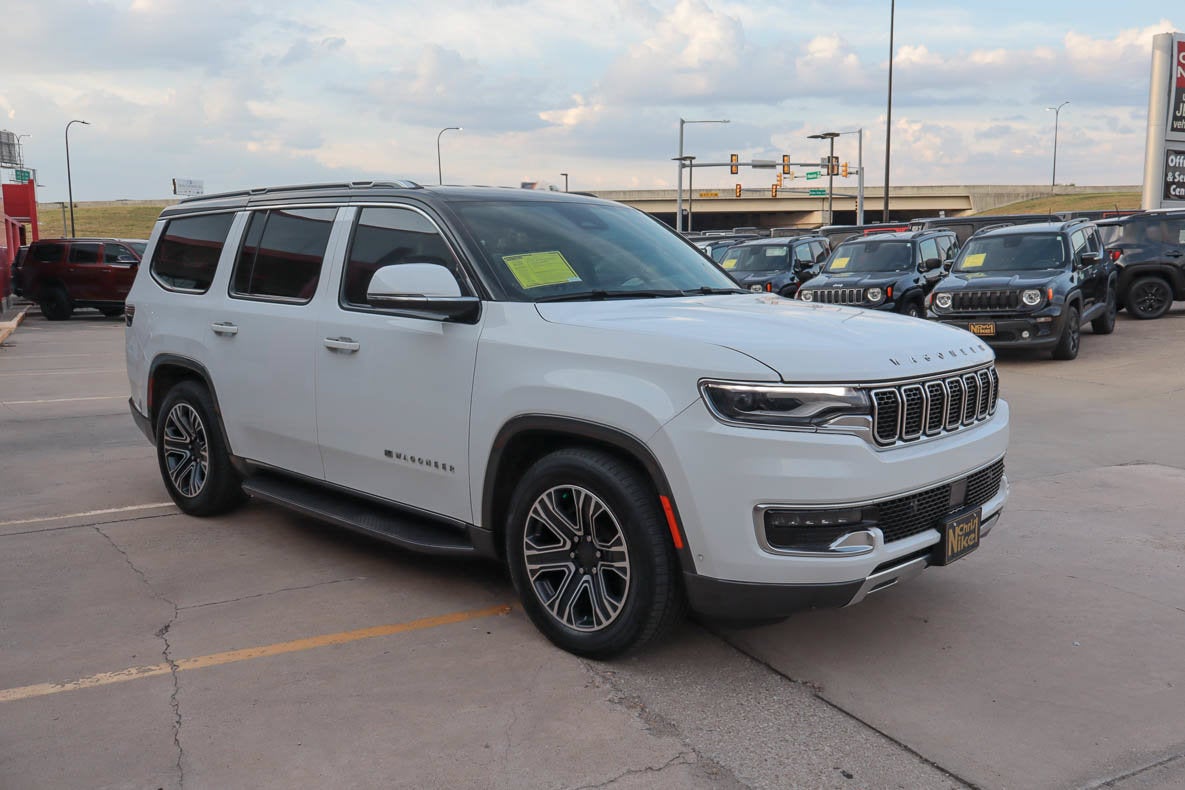 2022 Jeep Wagoneer Series III 4x4