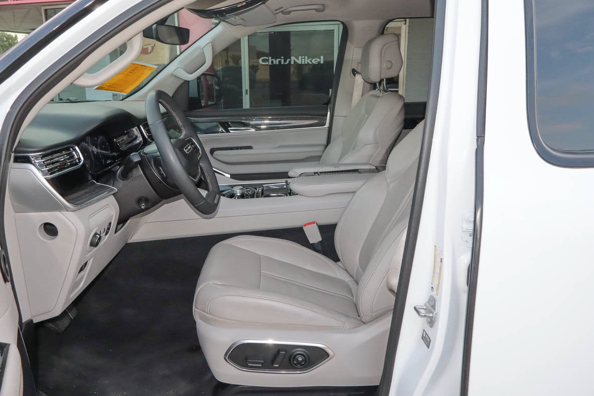 2022 Jeep Wagoneer Series III 4x4